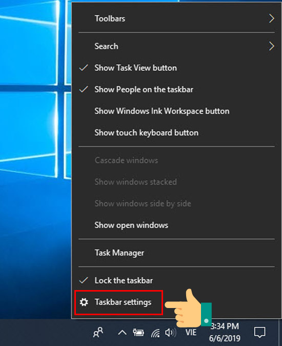 chọn mục Taskbar settings